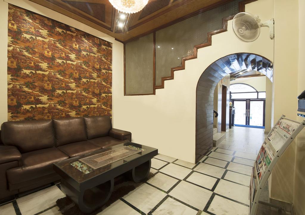 OYO 22154 Hotel Delhi Darbar Exterior foto